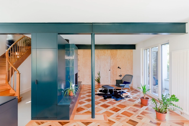 Transformation of a 1950s Villa in Vers-chez-les-Blanc / Bureau Brisson Architectes - Interior Photography, House Interiors, Facade, Door, Chair