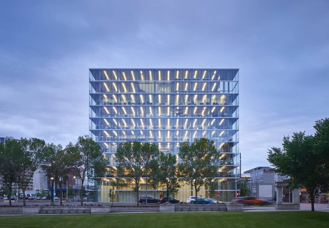 Edge办公楼，太阳能板铺满立面 / Dub Architects - 建筑图, 办公设施