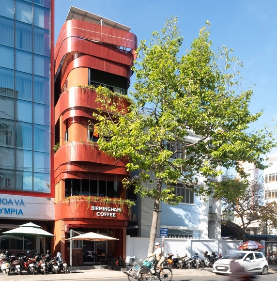 Birmingham Coffee and Mini Apartment / Chơn.a - Exterior Photography, Commercial Architecture