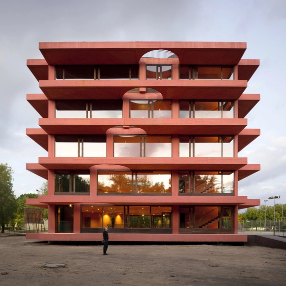 INES Centro de innovación / Pezo von Ellrichshausen - Fotografía exterior, Centro De Investigación, Fachada