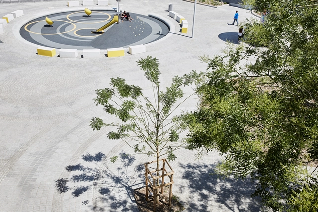 Henri Dunant Place / Espace Libre - Exterior Photography, Public Space