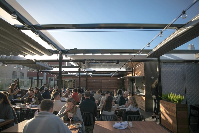 Flexible Outdoor Dining Spaces with High-Quality Canopies for All Seasons - Featured Image