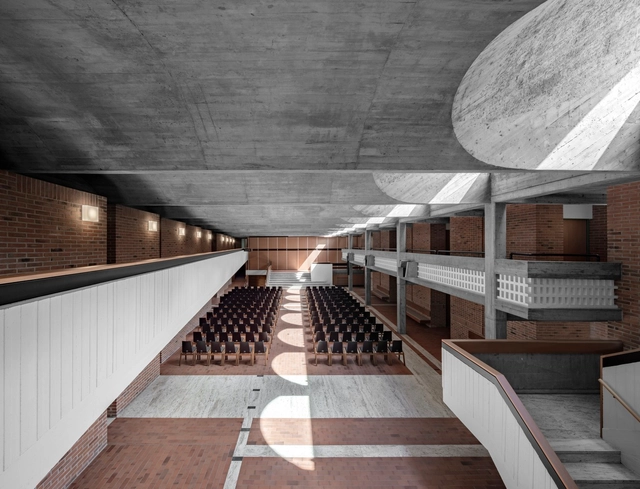 Cusanus Academy Renovation / MoDusArchitects - Interior Photography, Renovation