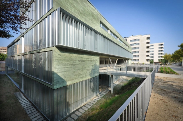 Centro de Atenção Primária “11 de Setembro” / Mejón Arquitectura - Fotografia de Exterior, Posto De Saúde, Fachada