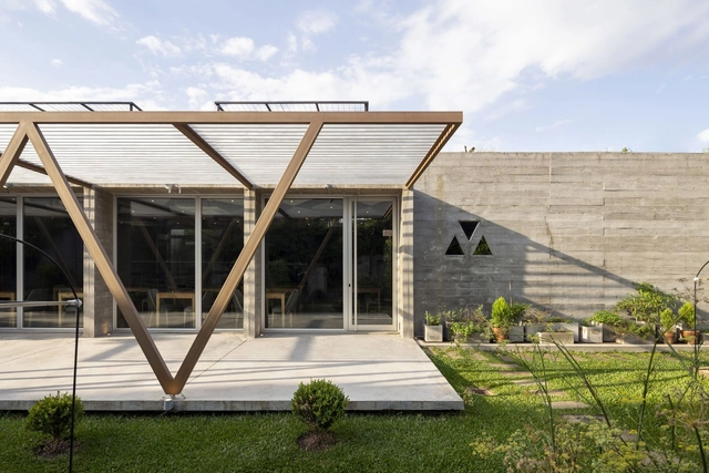 Margot Restaurant / Alfaro/Acevedo Arquitectura - Exterior Photography, Restaurant & Bar Interiors, Facade