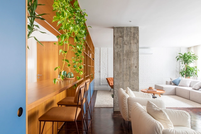 Apartamento Sabará / Felipe Rodrigues Arquitetura - Fotografia de Interiores, Interiores De Apartamentos, Fachada, Porta, Mesa, Cadeira