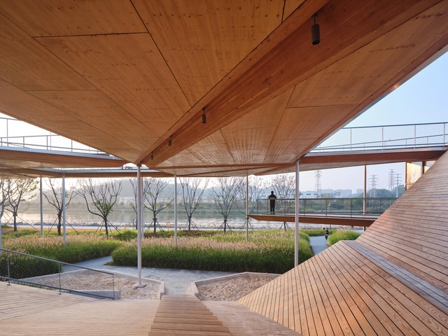 The Wing of Swallow / TJAD Original Design Studio - Interior Photography, Park