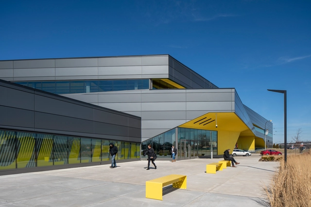 Centro de Ingeniería, Fabricación y Tecnología (MTEC) / JGMA - Fotografía exterior, Educación Superior, Fachada