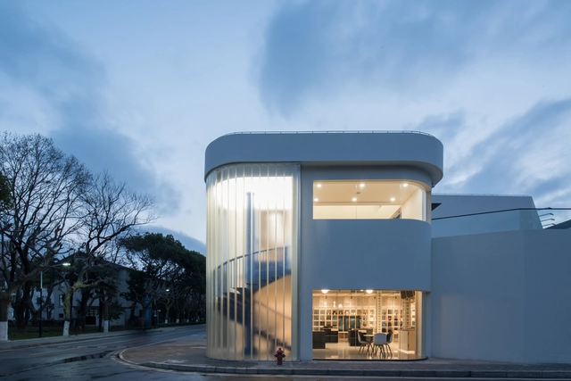 华东理工大学徐汇校区陇上书店 / 畎亩建筑 - 建筑图, 商店, 表皮
