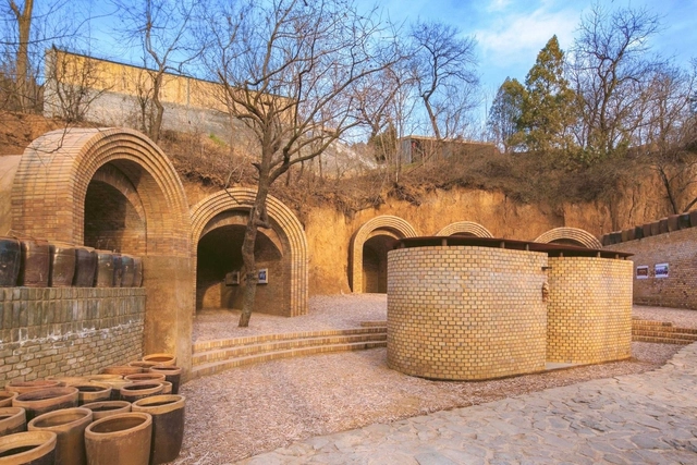 五孔窑艺术广场 / 瓦加瓦建筑设计 - 建筑图, 更新项目