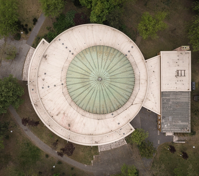 Pavilhão da Hungria na Bienal de Veneza revisita seu patrimônio arquitetônico socialista - Imagem de Destaque
