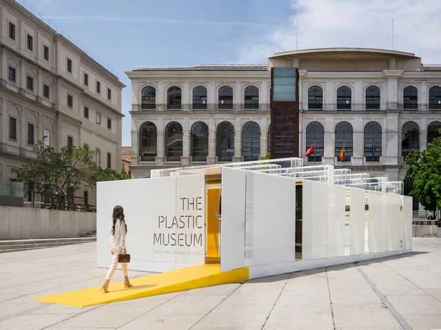 O Museu do Plástico / delavegacanolasso - Fotografia de Exterior, Instalações Temporárias, Fachada