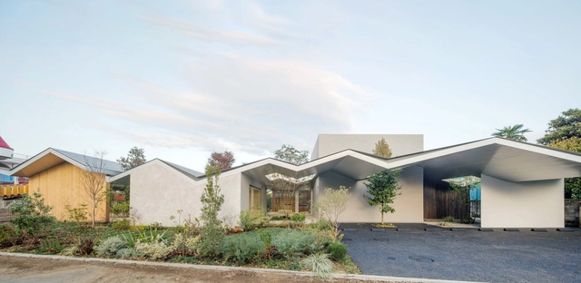 Clínica en el bosque / Takashige Yamashita Office - Fotografía exterior, Clínica Dental