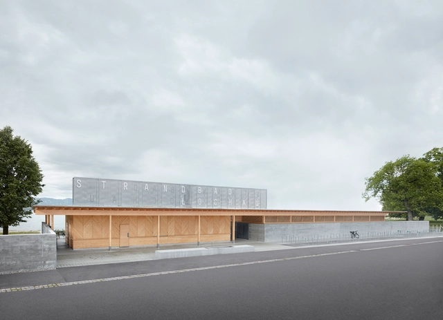 Piscina Strandbad Lochau  / Innauer-Matt Architekten - Fotografia de Exterior, Piscina