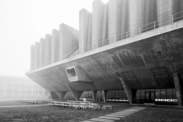 Brutalismo en Escuelas y Universidades de Europa, por Stefano Perego - Imagen Principal
