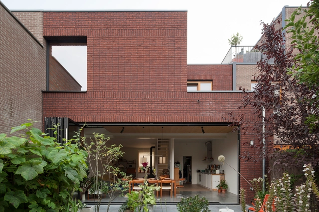 Casa Snik / MADE architects - Fotografia de Exterior, Ampliação