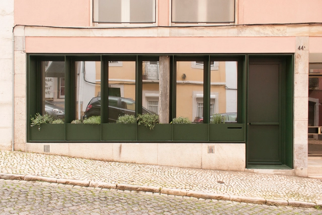 Casa das Janelas Verdes / Mesa Atelier - Fotografia de Interiores, Renovação, Fachada