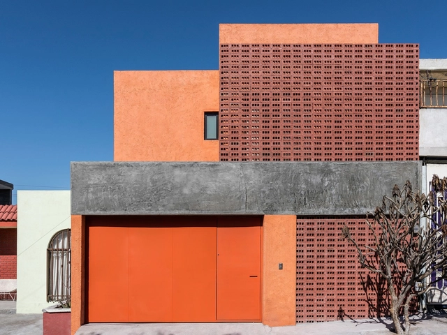 Casa Hernández / Terránea - Fotografía exterior, Ampliación, Puerta