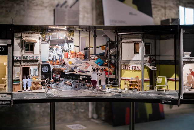 Pavilhão "Restroom" explora o banheiro como um território de disputas políticas e sociais na Bienal de Veneza  - Imagem de Destaque
