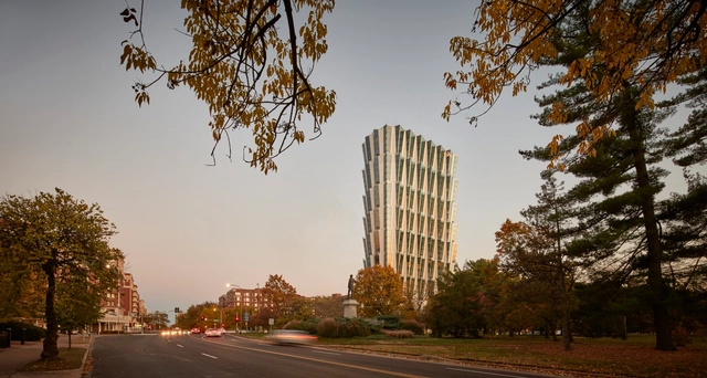 One Hundred  / Studio Gang - Exterior Photography, Apartments