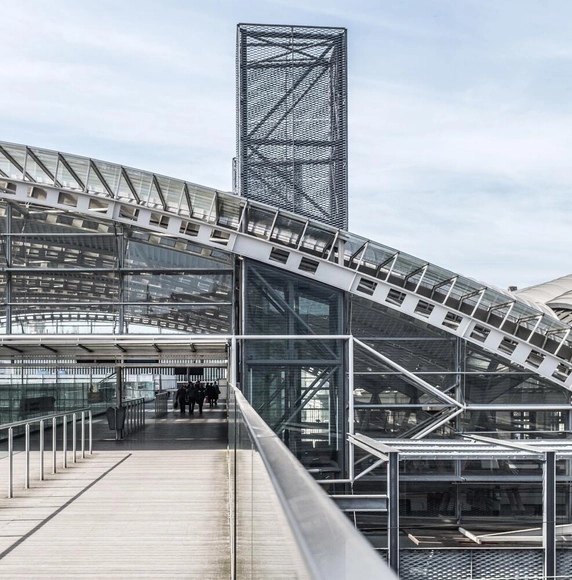 Centro Brasileiro da Construção em Aço lança edital de bolsa de Iniciação Científica - Imagem de Destaque