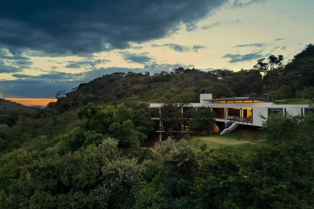 Casa de piedras / TETRO Arquitetura - Fotografía exterior, Casas
