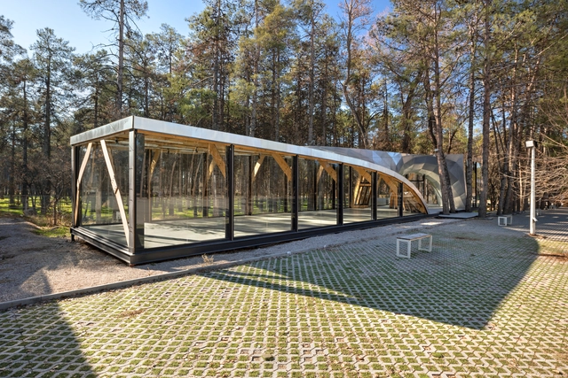 Pavilhão de Entrada de Persépolis / theAlliance - Fotografia de Exterior, Pavilhão 