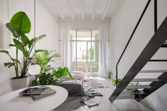 Junto a la Iglesia Azul / Kilo / Honc - Fotografía interior, Loft