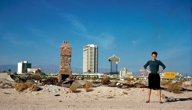 Mirada distanciada: Denise Scott Brown entre África y Londres, el motor y origen de Learning from Las Vegas - Imagen Principal