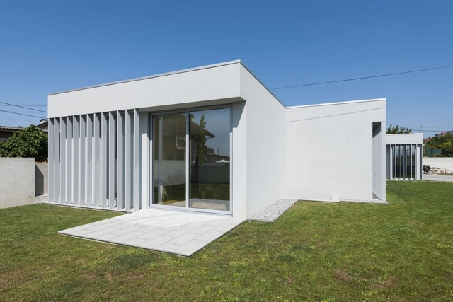 Casa em Vila de Prado / Luís Peixoto - Fotografia de Exterior, Casas, Jardim, Fachada