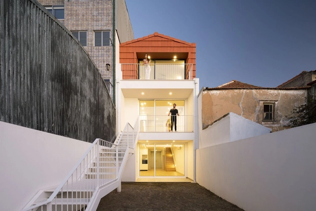 S.Bartolomeu House / Sónia Cruz - Arquitectura - Exterior Photography, Houses, Stairs, Facade