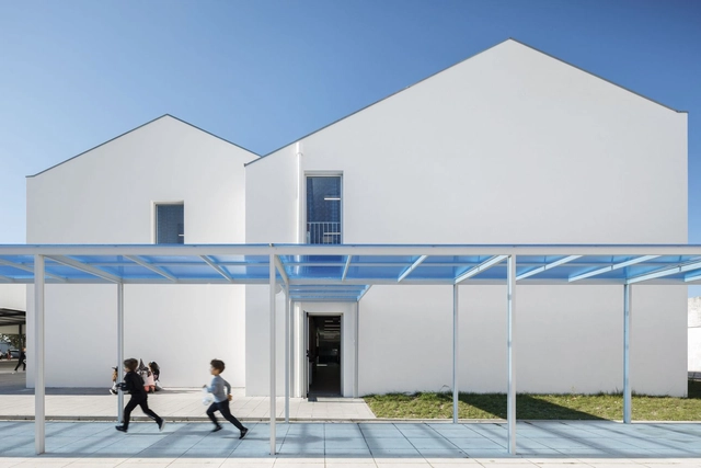 走廊计划，São Bernardo 小学 / ARTE TECTóNiCA - 建筑图, 中小学校, 表皮