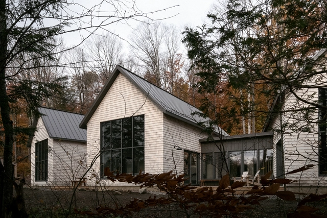 Les Voisines Chalet  / APPAREIL architecture  - Exterior Photography, Houses