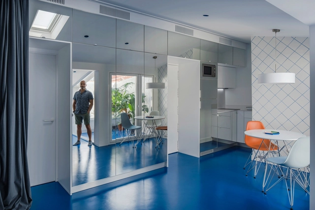 Beach House / gon architects - Fotografía interior, Iluminacion, Cocina, Puerta, Fachada, Mesas, Sillas