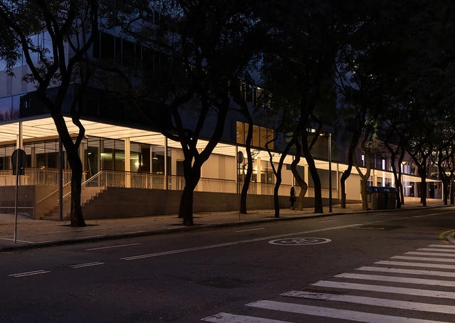 Edificio D605 / BAAS Arquitectura - Fotografía exterior, Arquitectura Comercial, Fachada