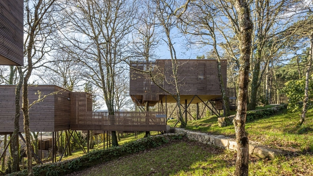 Albeida Tourist Complex / Salgado E Liñares Arquitectos - Exterior Photography, Cabins & Lodges