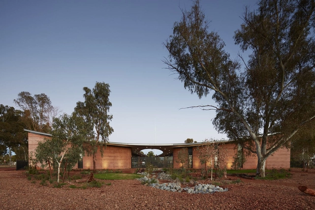 纽曼PAMS医疗保健中心 / Kaunitz Yeung Architecture - 建筑图, 保健中心