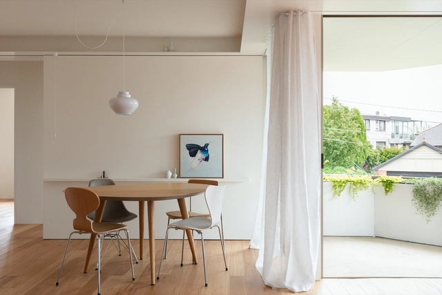 MB Apartment / Bokey Grant - Interior Photography, Apartment Interiors, Table, Chair