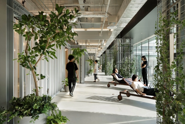 Centro de Innovación IHI [i-Base] / Nikken Sekkei - Fotografía interior, Interiores De Cowork, Fachada