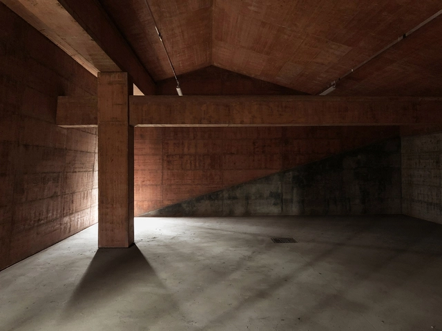 混凝土货仓 / VG13Architects - 室内图, 库房