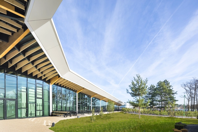 克里斯汀·迪奥香水工厂餐厅 / Palissad Architectures - 建筑图, 服务建筑, 表皮