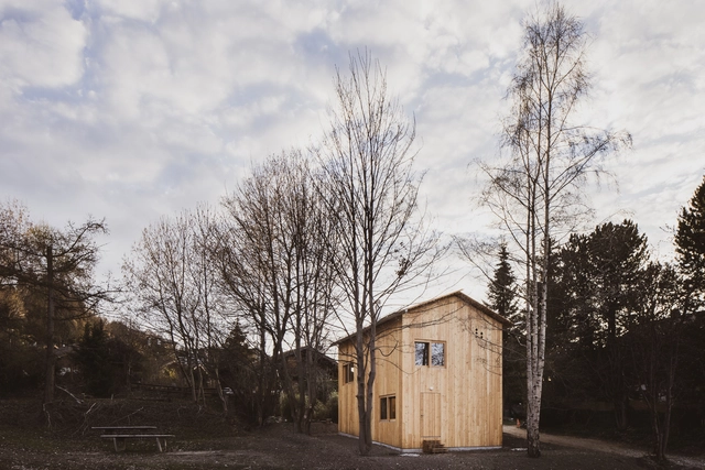 Pequena Casa / Lionel Ballmer - Fotografia de Exterior, Casas, Porta