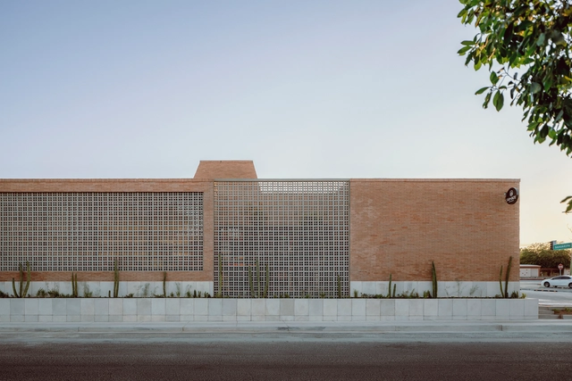 低高低低尺度，Sal de Jade 餐厅 / 0studio Arquitectura - 建筑图, 餐厅, 表皮