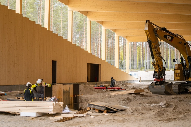 BIG avanza en la construcción de la fábrica de muebles de Vestre - Imagen Principal