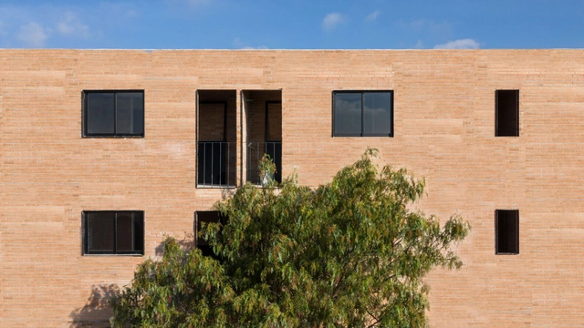 Edifício Colonia 300 / Circuito - Fotografia de Exterior, Residencial