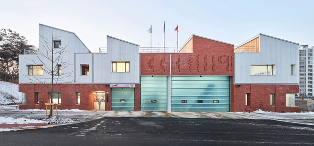 Gangil 119 Fire Station / OA-Lab - Exterior Photography, Fire Station, Facade