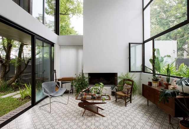 Republic of Children House / Ezequiel Spinelli + Facundo López - Interior Photography, Houses, Facade, Table