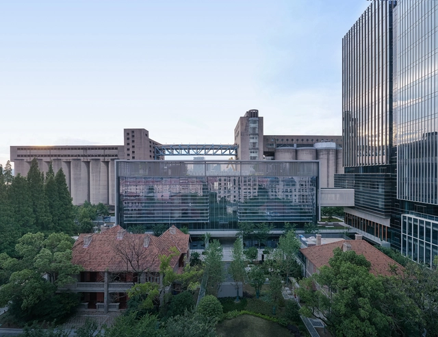 Minsheng Wharf Block E15-3 / EID Architecture - Exterior Photography, Offices, Facade