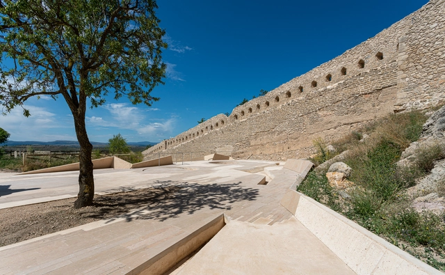 Castle of Morella Restoration / Carquero Arquitectura - Exterior Photography, Historic Preservation