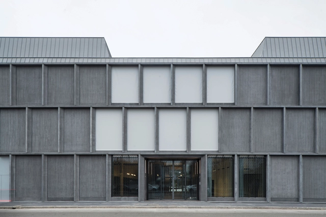 倍耐力学习中心 / Onsite Studio - 建筑图, 办公室内设计, 表皮